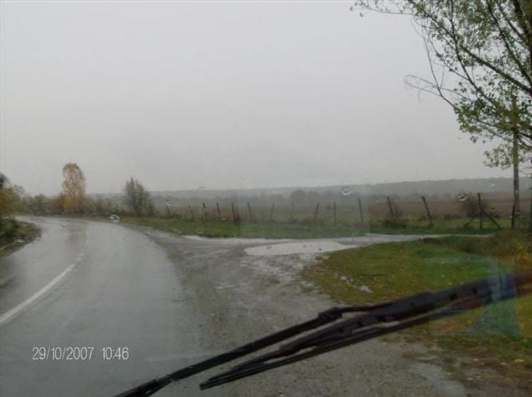 Teren de vanzare agricol si constructie hale cu posibila  legatura la curent - 2