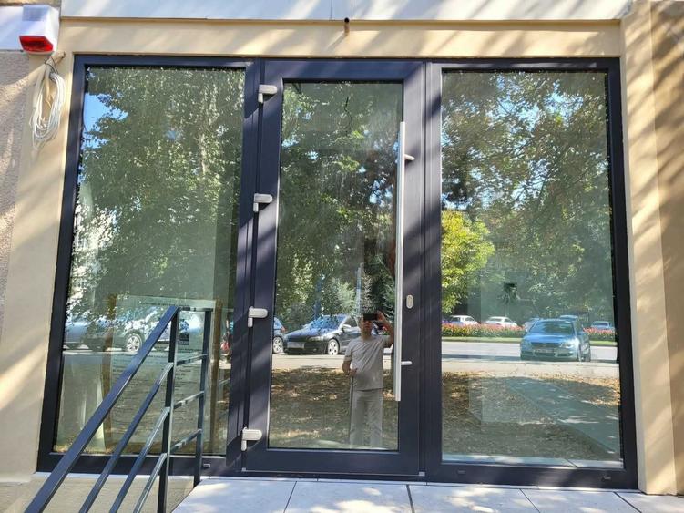 Spațiu comercial, de 50 mp, în Popoveni