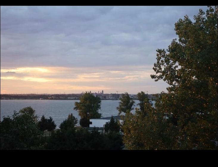 Garsoniera spatioasa in Mamaia de inchiriat - 6