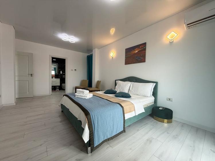 Mamaia-Sat, Vila modernă, mobilata si utilata complet, 15 camere - 37