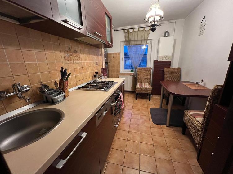 Oferta !! Vânzare apartament 2 camere Scriitorilor  structura  mare - 5