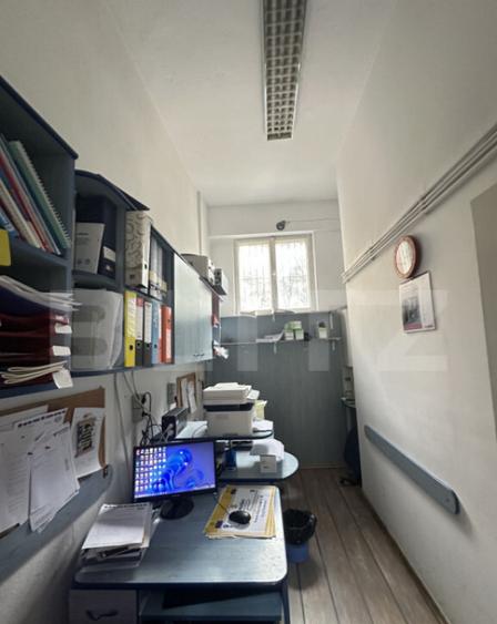 Spa?iu comercial de inchiriat, zona Decebal pozi?ie e - 8