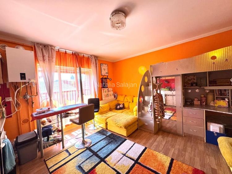 Apartament cu 2 camere de vanzare - Central str. Rozelor Apartament cu 2 camere de vanzare - Central str. Rozelor