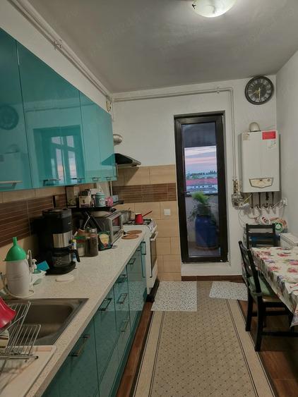 Apartament cu 2 camere decomandat în Rahova