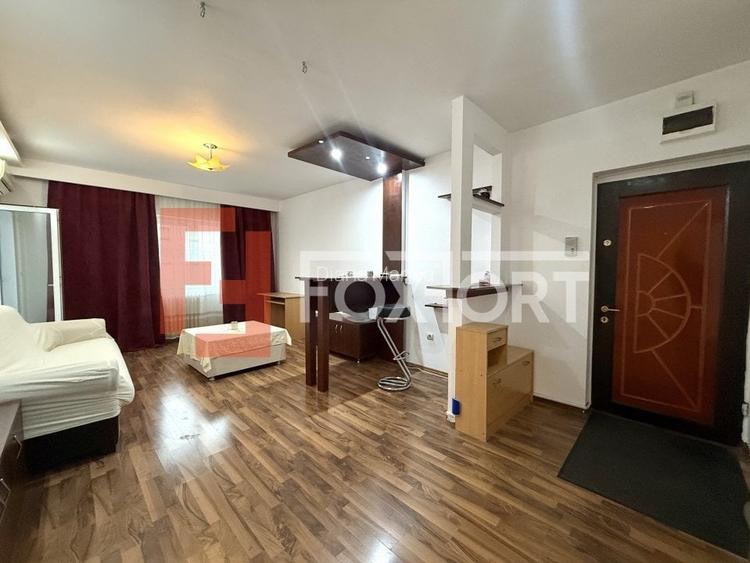 Apartament cu 3 camere de inchiriat, 78 mp, in zona Centrala Apartament cu 3 camere de inchiriat, 78 mp, in zona Centrala