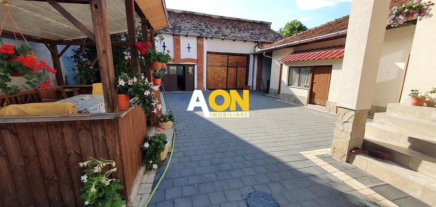 Casa 3 camere, 1259 mp teren, zona Centru - 3