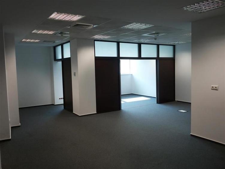 Vanzare cladire de birouri inchiriata integral - Yield 8% - 15