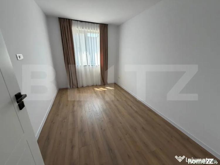 Casă cu 4 camere cu Teren 100 Mp în Micești