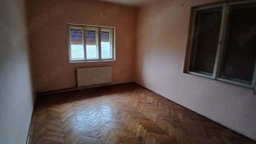 Comision 0 - Apartament cu 2 camere, zona Garii, Caransebes - 6