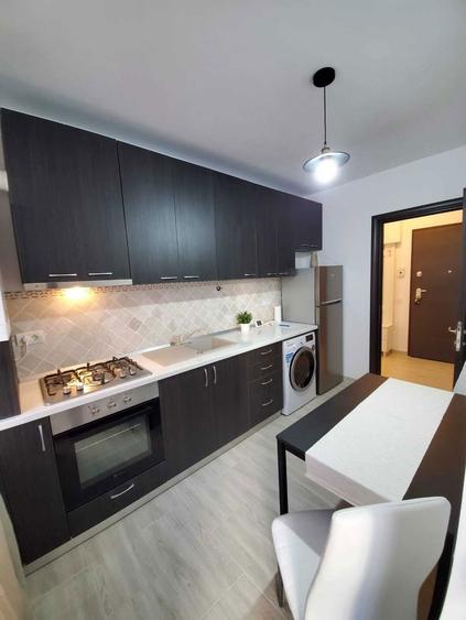 Proprietar Inchiriez apartament 2 camere | Exigent Plaza Faza 2 - 5