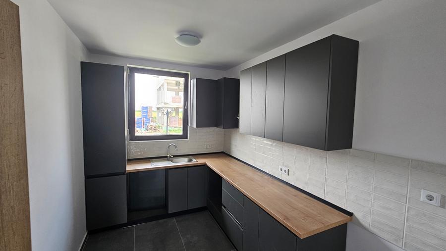 Duplex cu 4 camere cu Teren 250 Mp în Nord