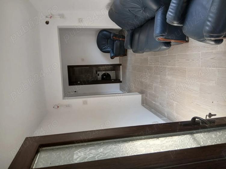 Vand Casa in comuna Leu - 3