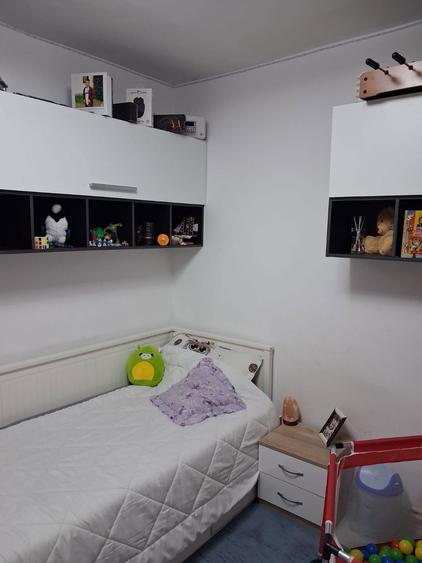 Apartament de vanzare - 4