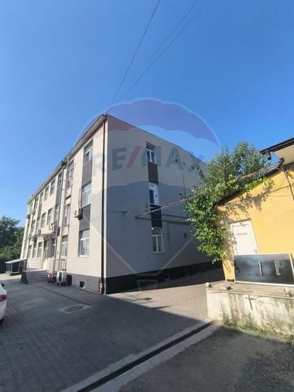 Spatiu comercial de inchiriat - 17