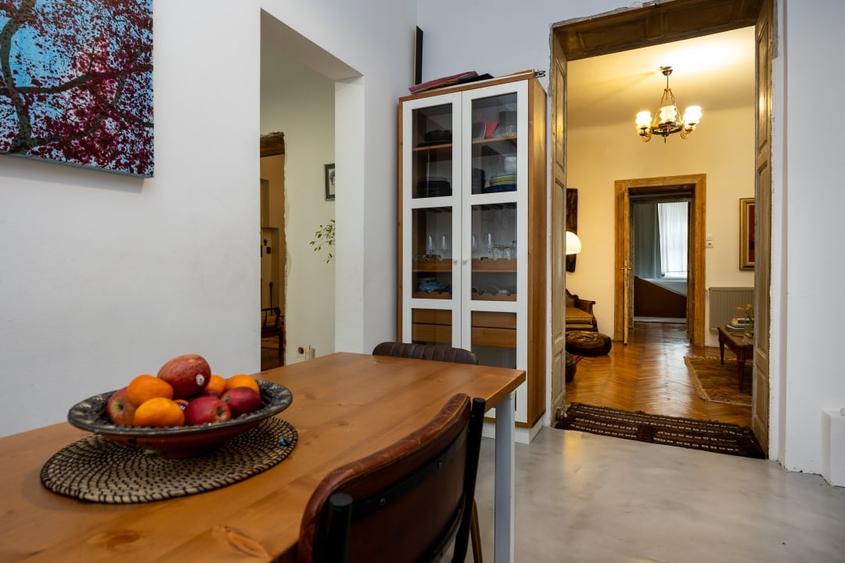 Apartament interbelic premium – 127 mp | Vila monument istoric | Piata Victoriei - 13