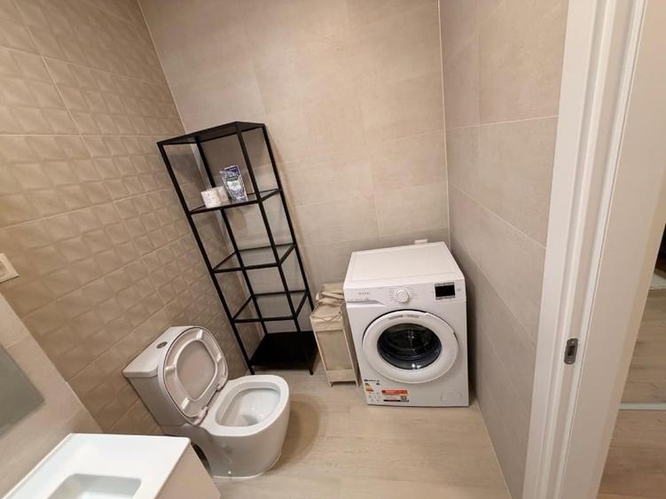 Apartament cu 2 camere decomandat, mobilat în Theodor Pallady