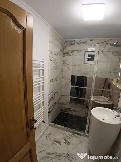Apartament cu 2 camere decomandat în Exterior Vest