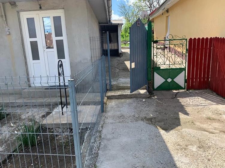 Casă cu Teren 900 Mp în Central