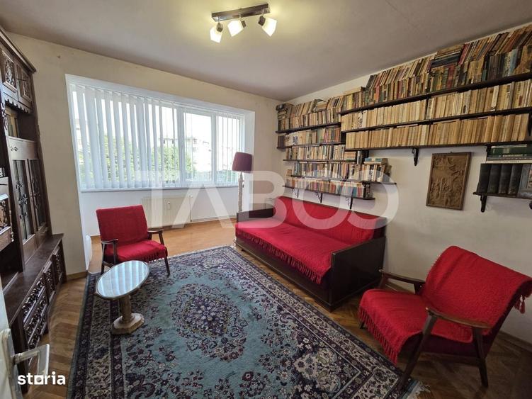 Apartament cu 2 camere semidecomandat în Central
