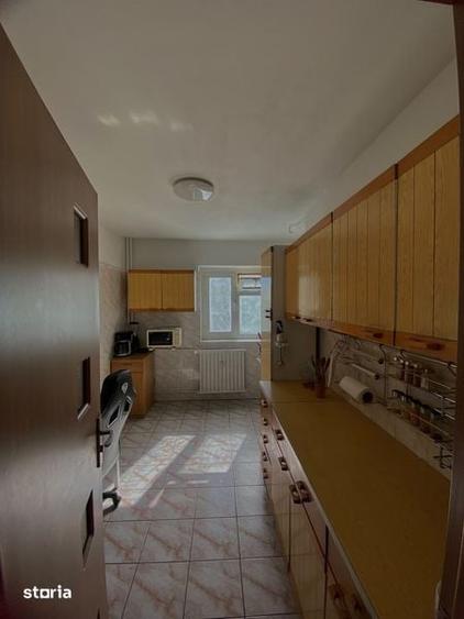 Apartament cu 3 camere în Militari