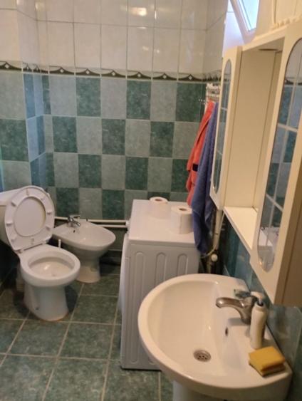 Casă cu 3 camere în Central