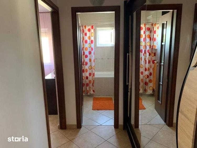 Apartament cu 3 camere decomandat în 1 Mai