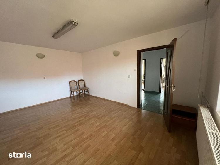 Casă cu 5 camere cu Teren 800 Mp în Gheorgheni