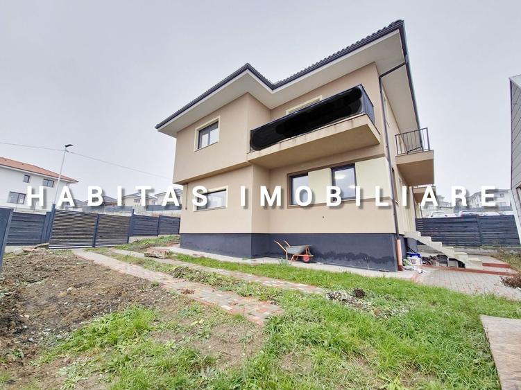Duplex cu 4 camere cu Canalizare în Dezmir
