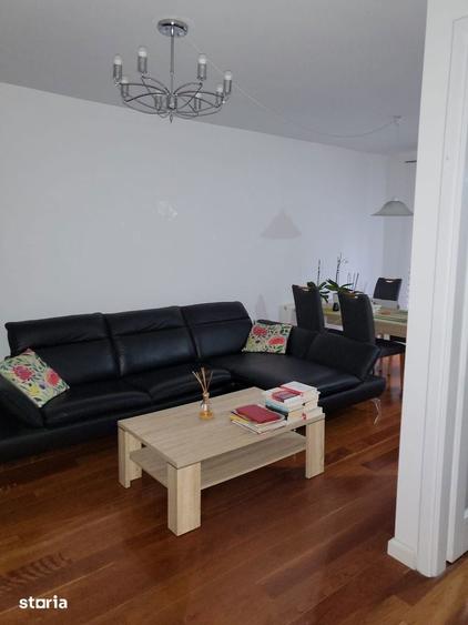 Apartament cu 3 camere în Lazaret
