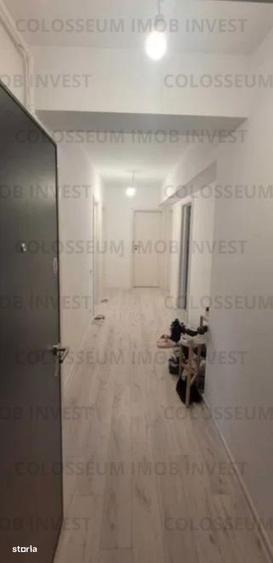 Apartament cu 3 camere decomandat în Tractorul