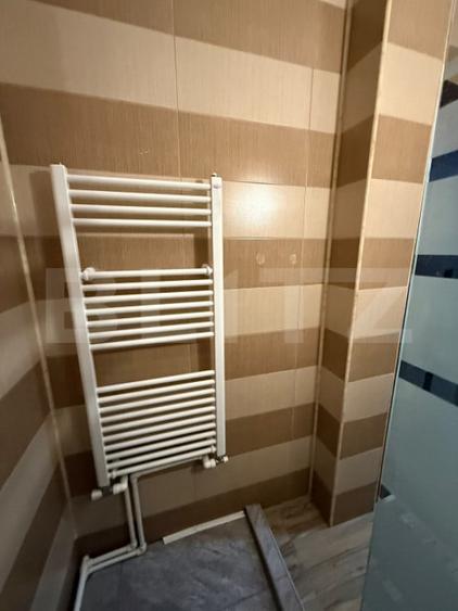 Apartament cu 2 camere decomandat în Micro 13