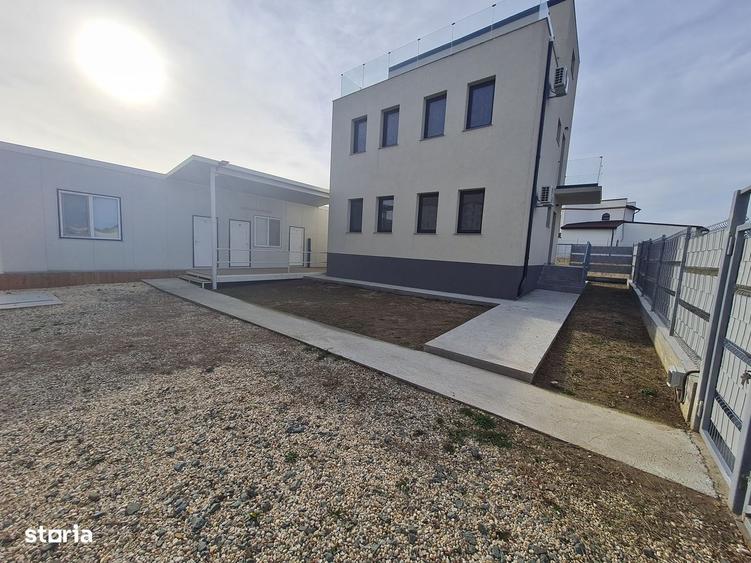Casă cu 4 camere cu Teren 382 Mp în Central