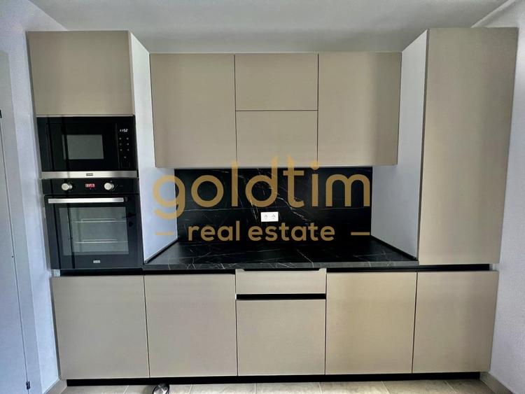 Apartament cu 3 camere semidecomandat, mobilat în Pipera