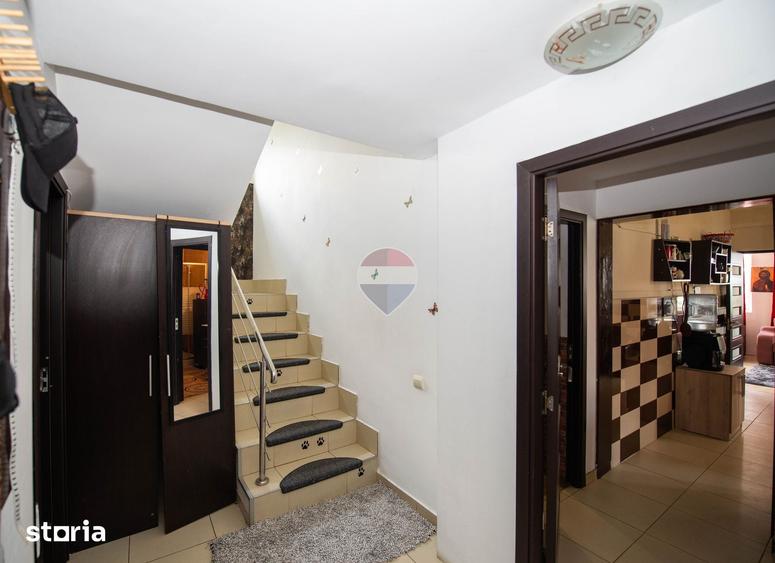 Casa Vila individuala spatioasa cu gradina de vanzare comuna Berceni - 2