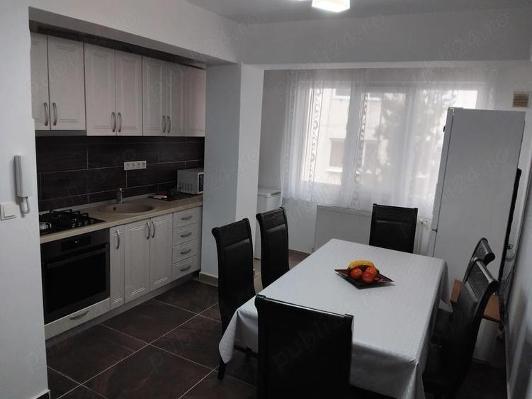 Vand apartament cu 2 camere zona Vlaicu Pizza 5 Col?uri - 2