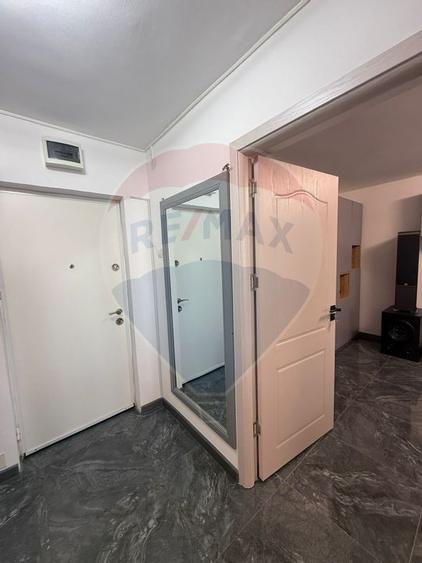 Apartament cu 2 camere de vânzare în zona Brazda lui Novac - 9