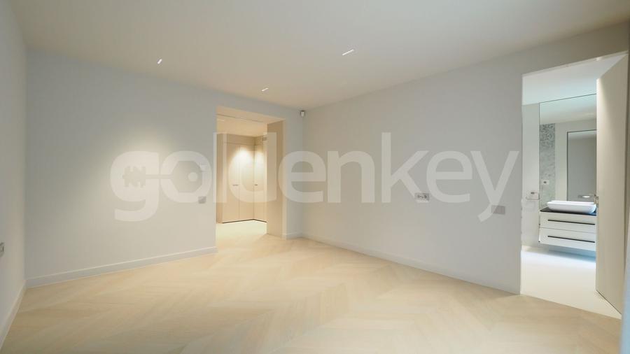 Apartament spatios cu 4 camere | 100mp terasa - 10