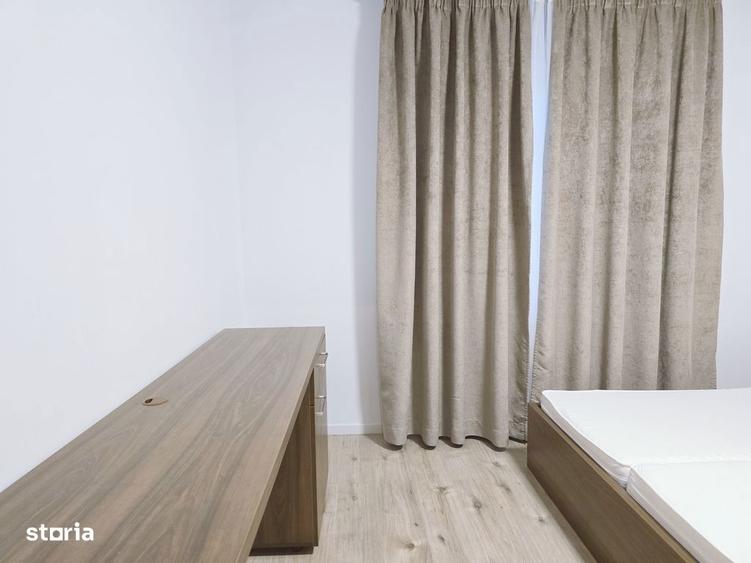 Chirie apartament 3 camere zona Coresi bloc nou cu 2 bai si parcare - 2