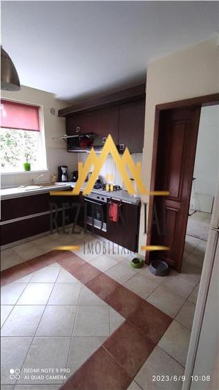 CASA CU ETAJ - LEBADA - 4