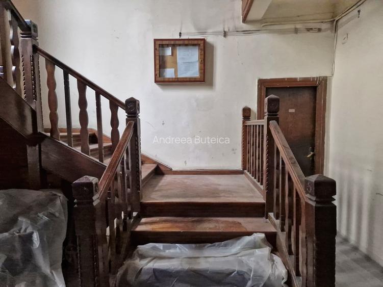 Apartament + garaj - ASE - Curte