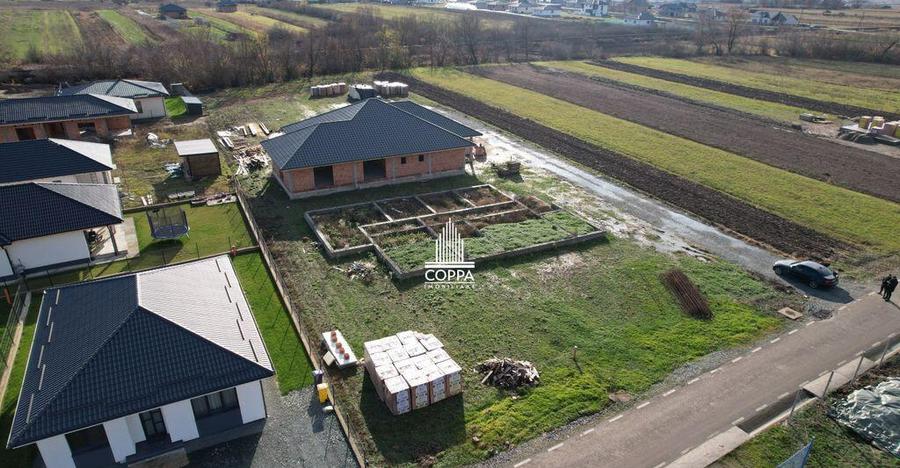 Teren intravilan 14 Ari / Sat Sasar - 3