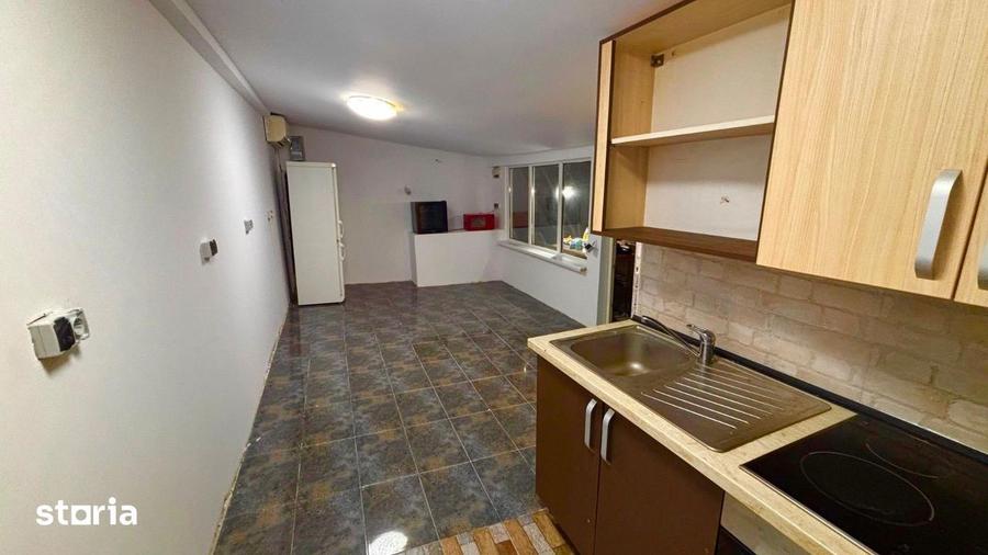Casă cu 4 camere cu Teren 460 Mp în Sălăjan