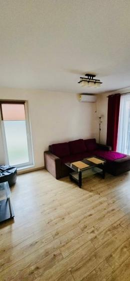 Proprietar inchiriez apartament complet mobilat si utilat, la prima chirie - 10
