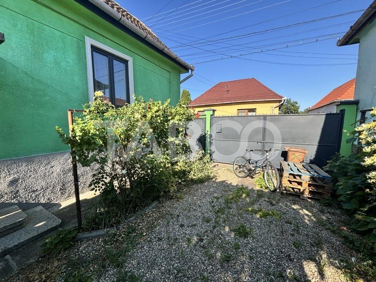 Casa de vanzare cu 3 camere si gradina in zona Turnisor Sibiu - 1