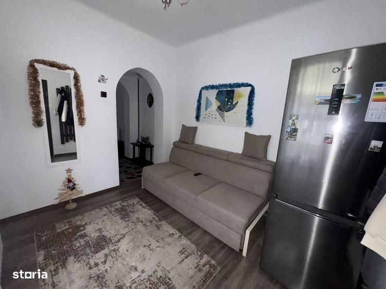 Casa cu poten?ial - Victoriei - 7