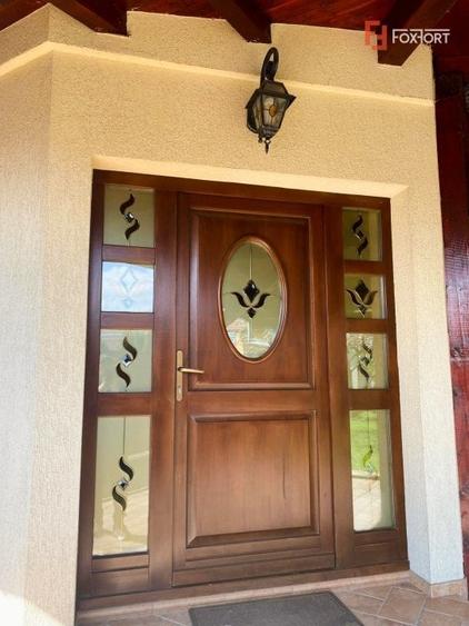 Casa individuala 5 camere si 4 locuri de parcare in Giroc - 12