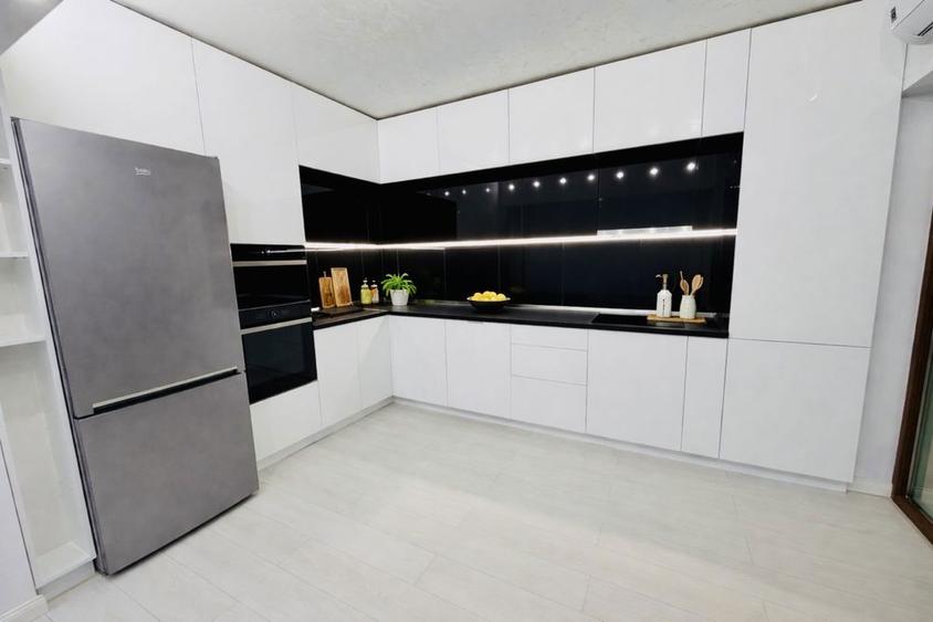 Apartament 3 camere ultracentral, mobilat utilat, mutare imediata. - 4