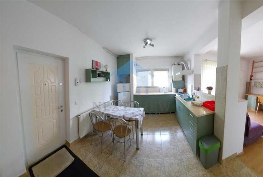 Studio, Plopilor - 6