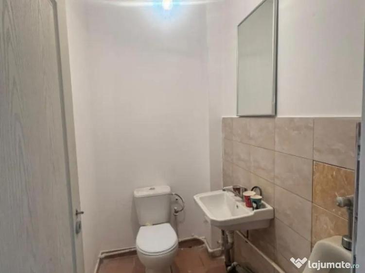 Casa la cheie, ideala birou sau locuinta 75mp utili, zona Br - 4