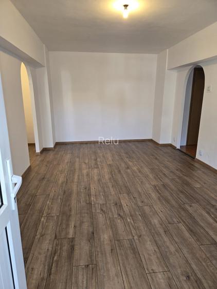 Iancului Ritmului bl 1986 reabilitat etajul 1/8 doua grupuri saitare balcon 11mp